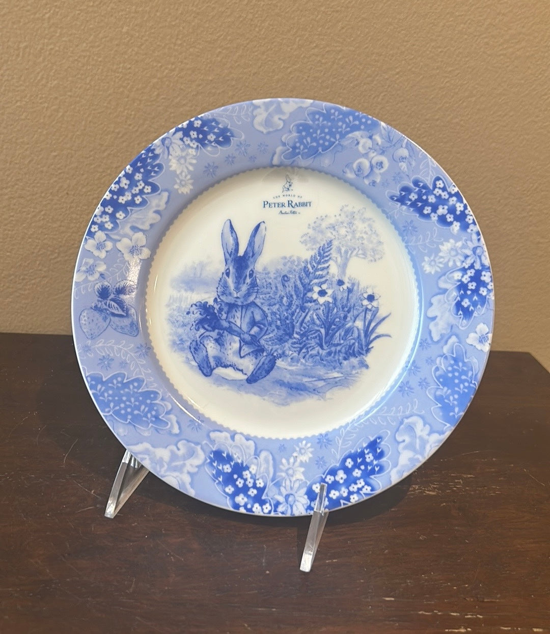 Peter Rabbit Salad Plates Set Of 4 Easter Beatrix Potter NEW Blue Toile