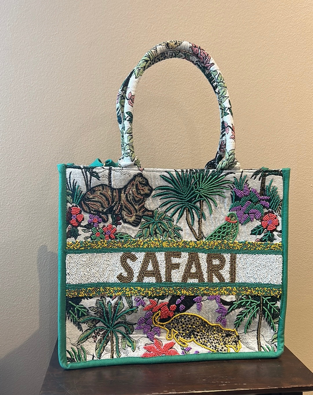 America & Beyond AFRICAN SAFARI EMBELLISHED TOTE Animals Jungle New