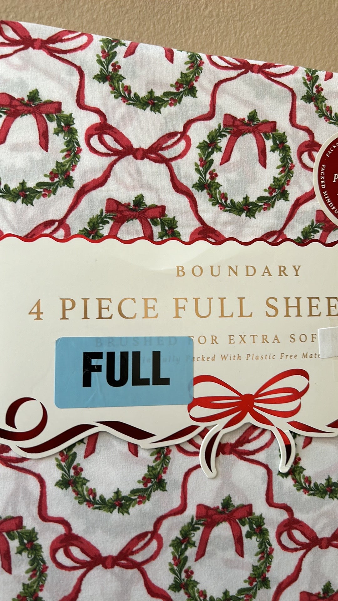 New 4 Pc Full Sheet Set Christmas Wreath Holiday Red Green
