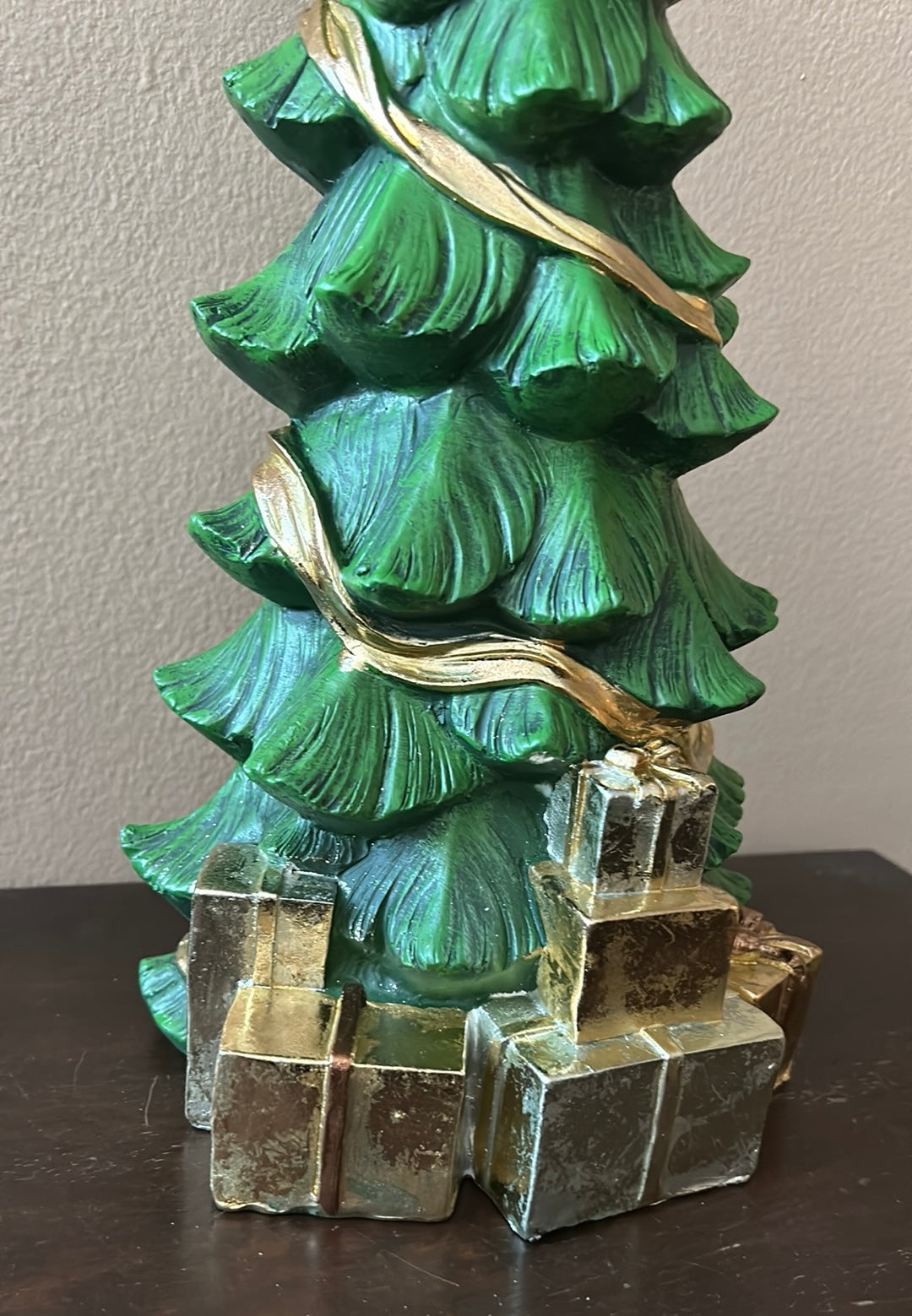 New Green Gold Christmas Tree With Gifts Under 20” Tall Resin