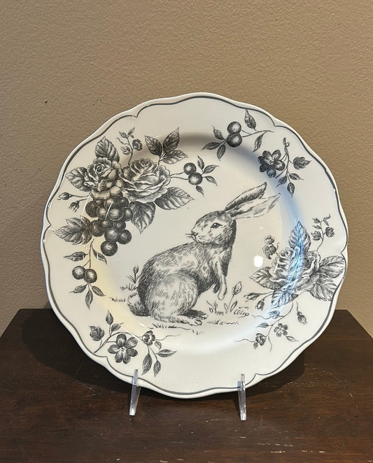 Set Of 6 Easter Bunny Scalloped Ceramic Dinner Plates New Gray Floral