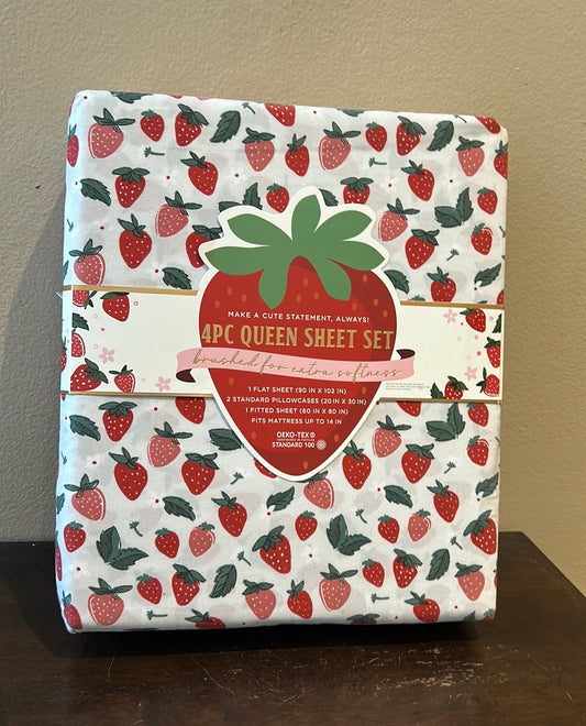 New Pink Red Strawberry Print Queen Sheet Set New