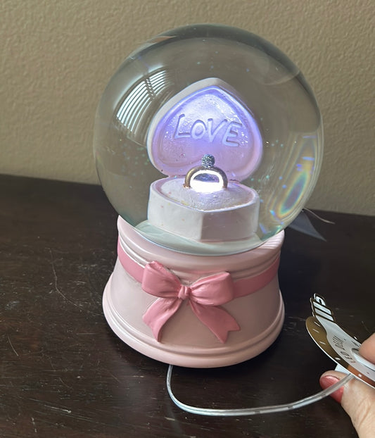 New Valentines Day Snowglobe Musical Light Up Ring Proposal Heart