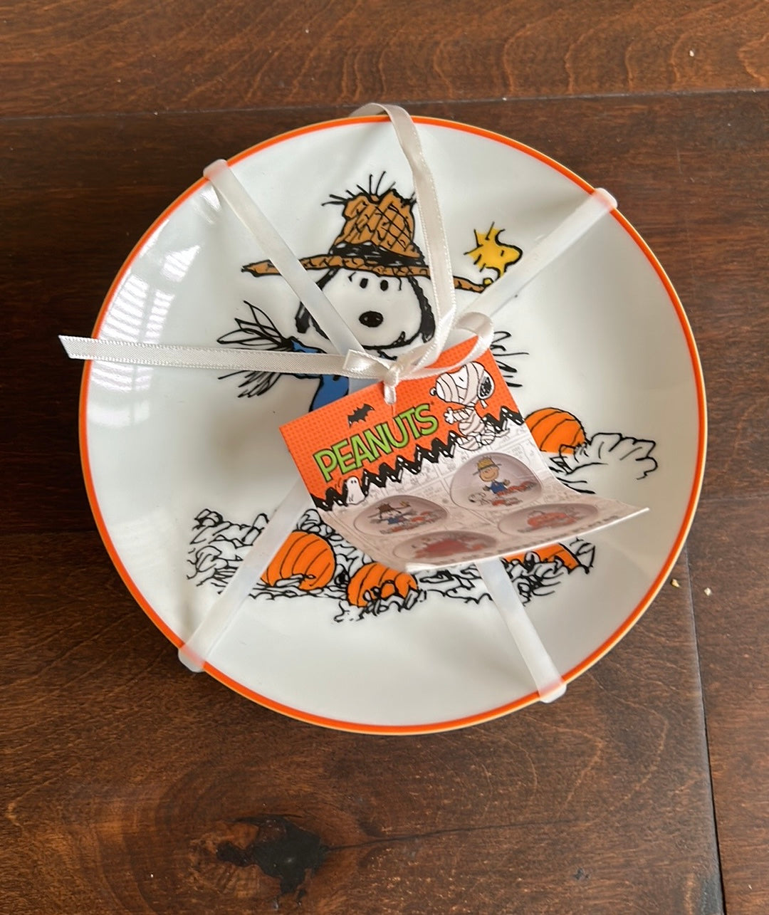 Peanuts Snoopy Halloween Appetizer/dessert Ceramic Plates New Set Of 4