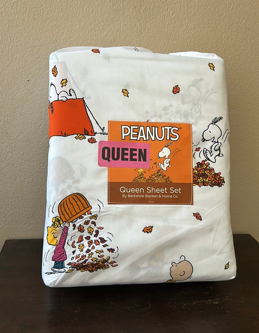 PEANUTS Thanksgiving Size QUEEN SHEET SET Snoopy Woodstock Fall Autumn Turkey