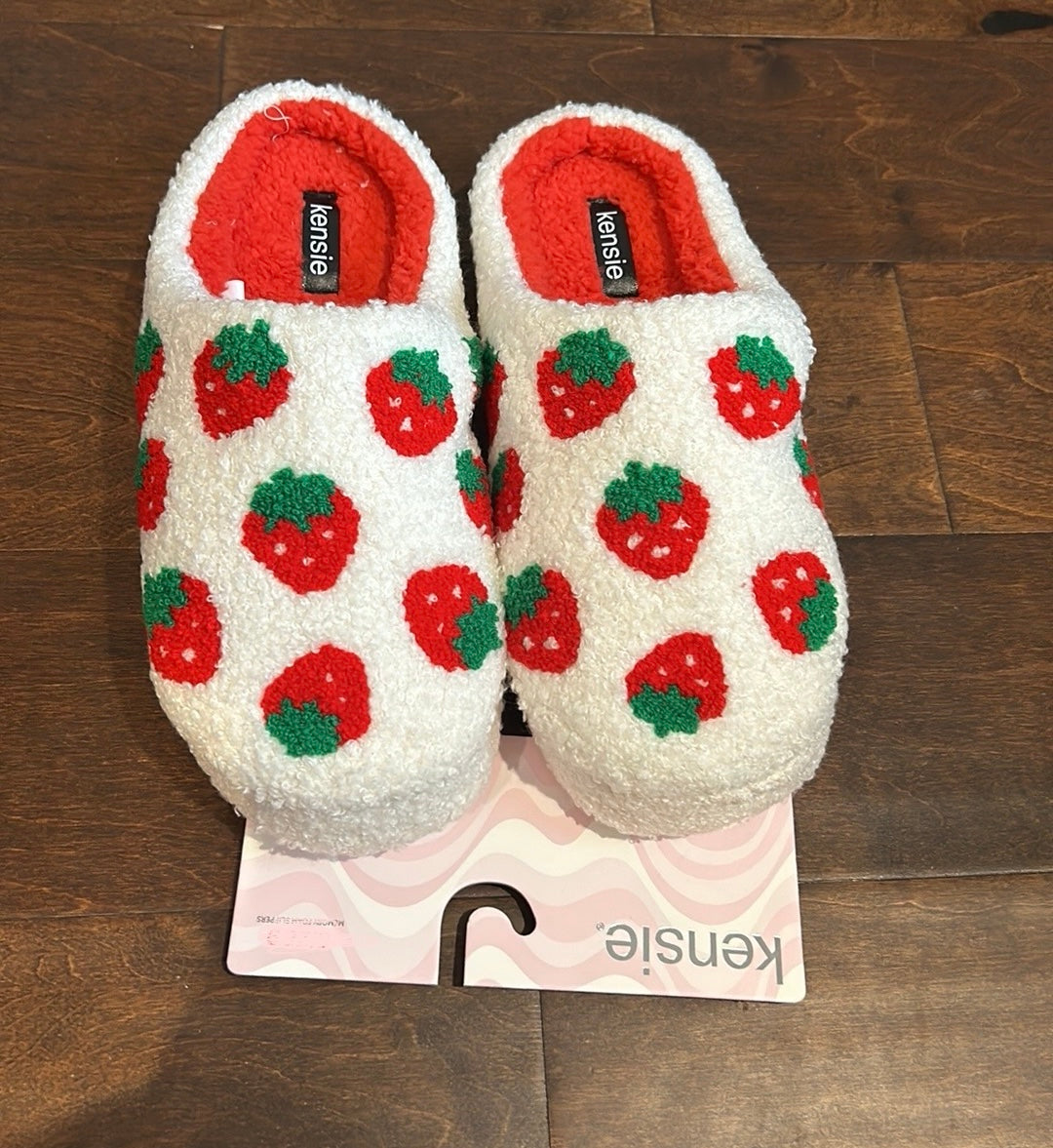 Kensie Womens Faux Sherpa Memory Foam Slippers Strawberry New Valentines