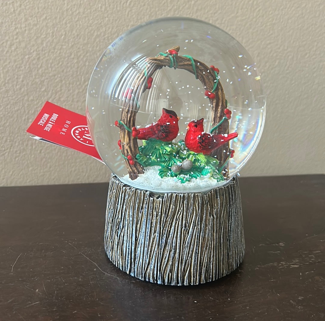 Martha Stewart Red Cardinal Snowglobe Musical Christmas New Holiday Gift