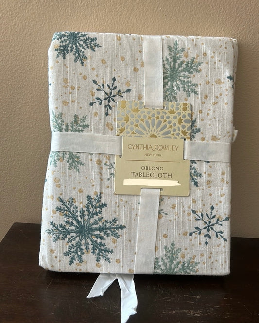 Cynthia Rowley Christmas Snowflakes Tablecloth  Oblong Gold Shimmer Dots