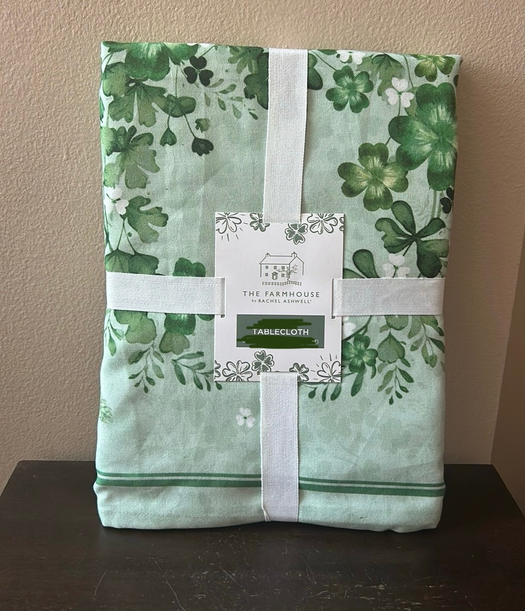 Rachel Ashwell St Patrick’s Day Green White 3 Leaf Clover Tablecloth 60”x 120”