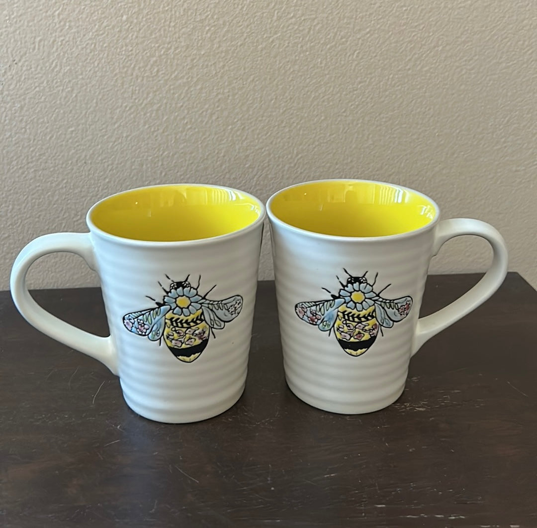 Spectrum Set Of 2 Mugs Bumblebee Ceramic Yellow New