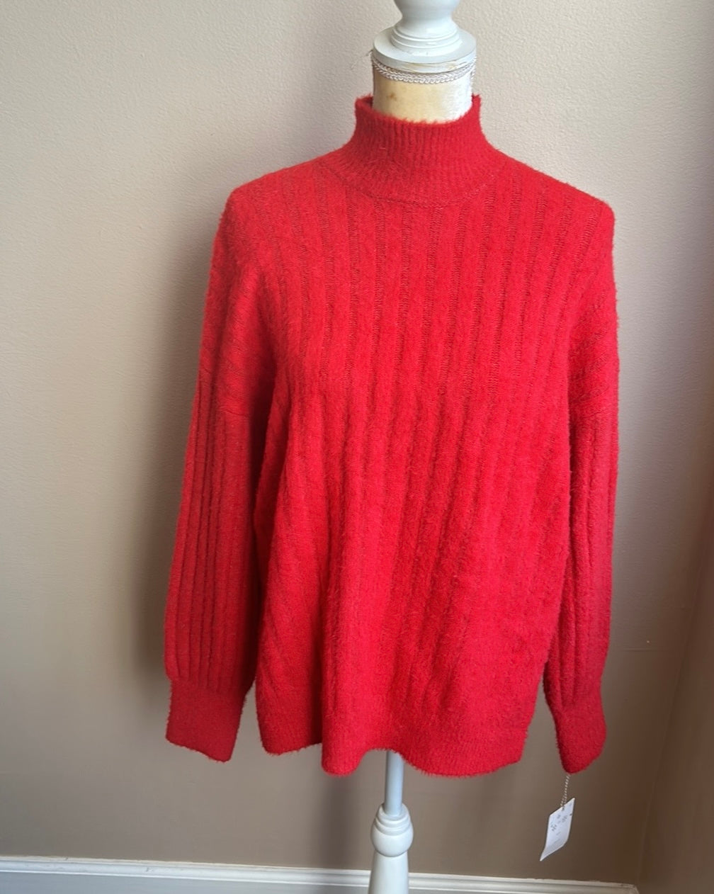 Jessica Simpson Women’s Red Fuzzy Sweater Sz S New Long Sleeve Mockneck