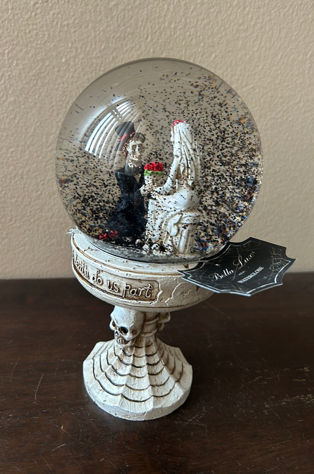 Bella Lux Halloween Skeleton Couple Getting Married Water Globe