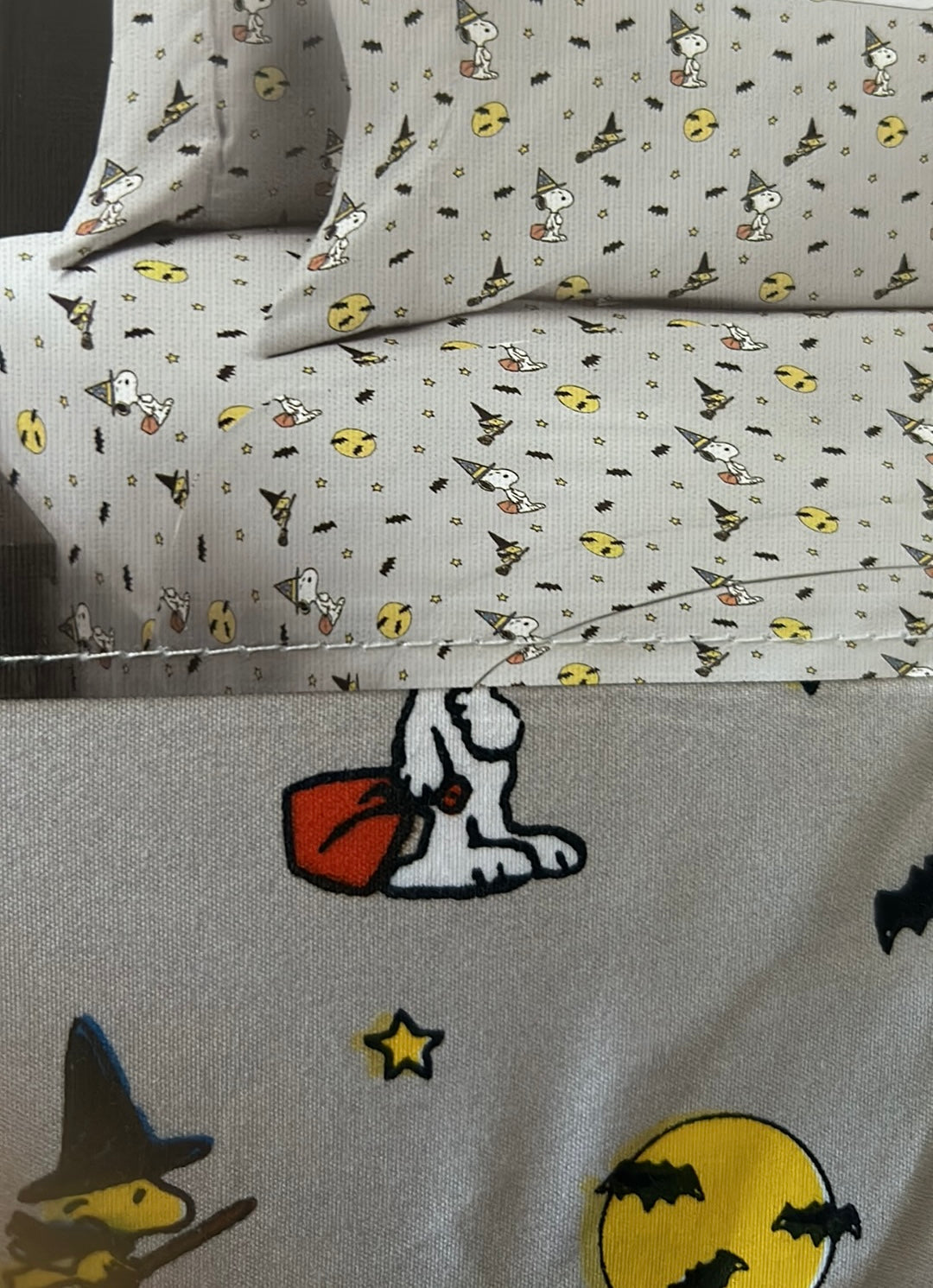 New Peanuts Snoopy Spooky  Halloween King Sheet Set Pumpkin Gray Bats Moon