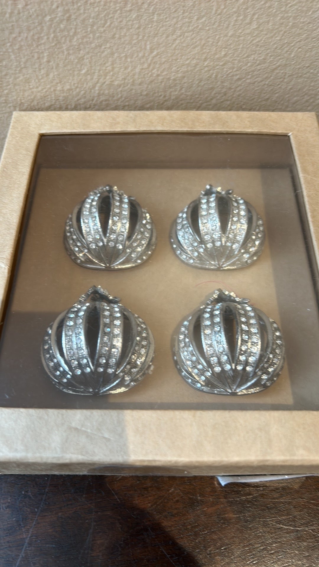 TAHARI HOME FALL Pumpkin HALLOWEEN Silver RHINESTONE NAPKIN RINGS Set Of 4