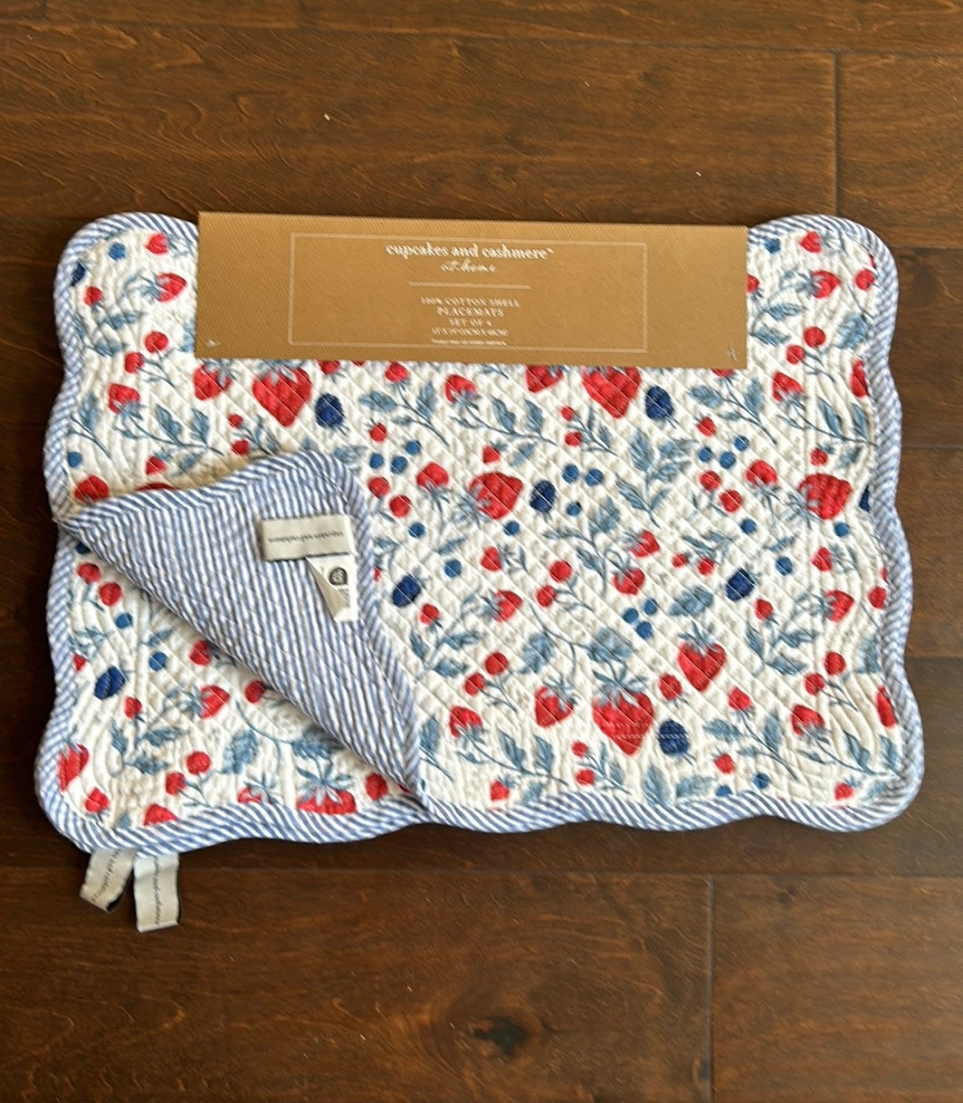 Cupcakes & Cashmere Placemats Quilted Americana Reversible New Strawberry