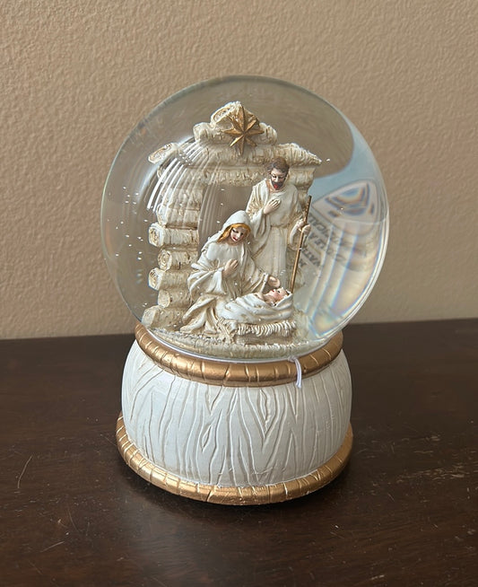 New Musical Christmas Nativity Scene Waterglobe Baby Jesus Holiday Gift