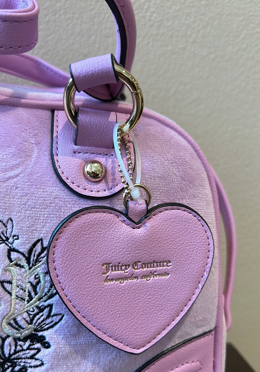 Juicy Couture Fondant Pink Heritage Bowlers Crossbody Bag New Heart Velvet