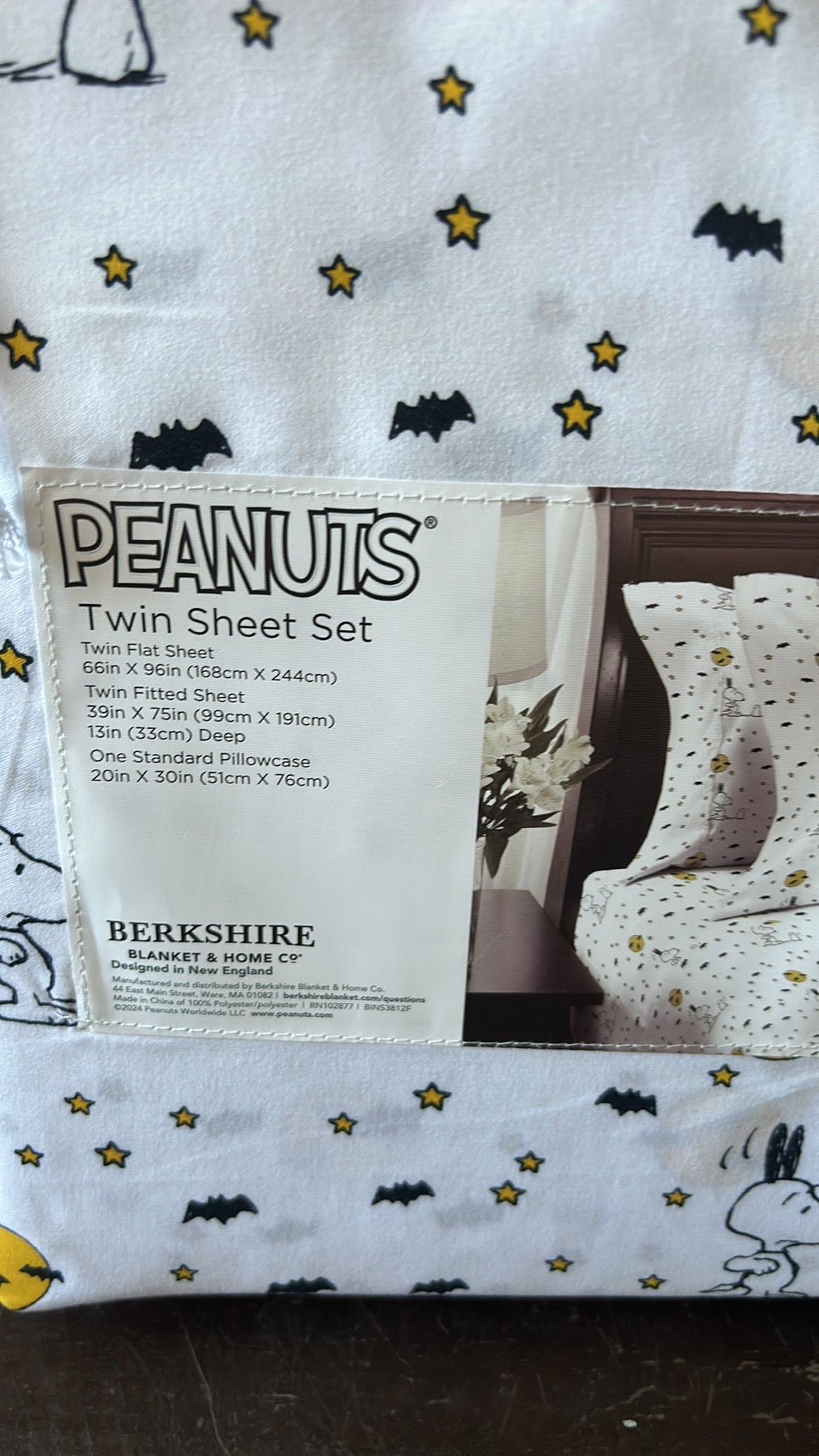 New Peanuts Snoopy Spooky  Halloween Sheet Set Pumpkin Bats Stars Moon