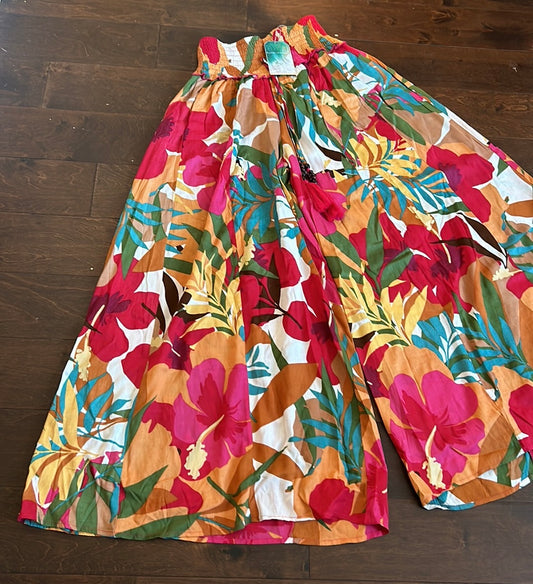 True Destinations Resort Wear Flare Pants Beach Coverup sz M New Floral Tropical