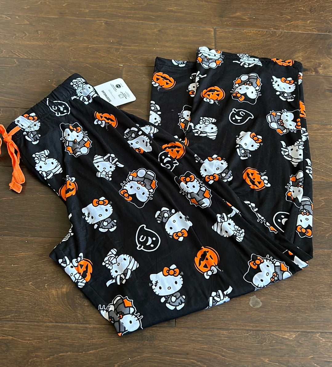 Hello Kitty Halloween Pajama Pants HALLOWEEN SKELETON Mummy Sanrio Pumpkin