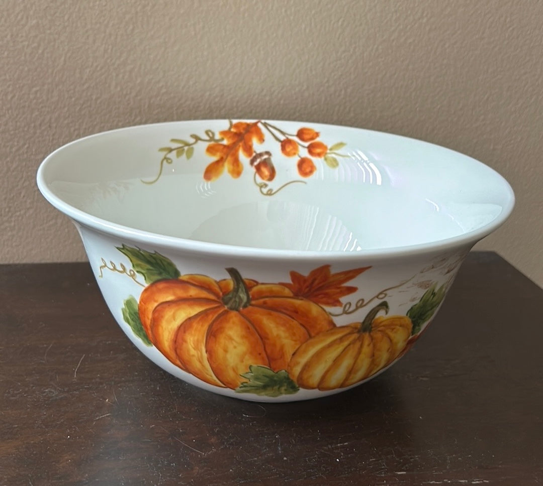 New Salad Pasta Serving Bowl Fall Leaves Pumpkins Thanksgiving Acorns