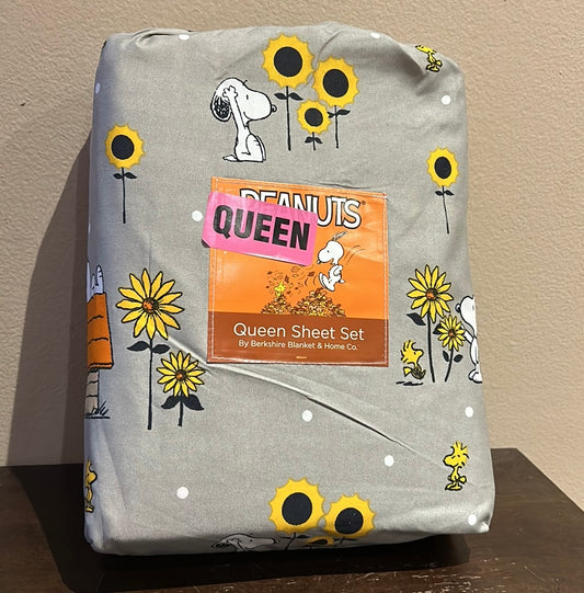 FALL SUNFLOWERS Peanuts Snoopy Queen Sheet Set Berkshire Sheets Thanksgiving NEW