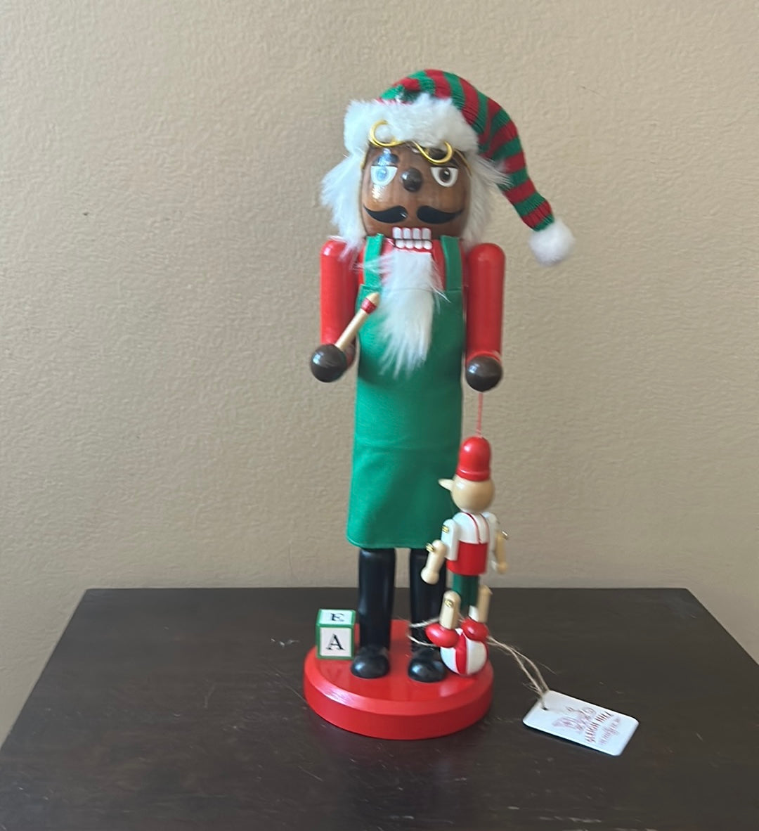 New Wooden Christmas African American NUTCRACKER With Puppet