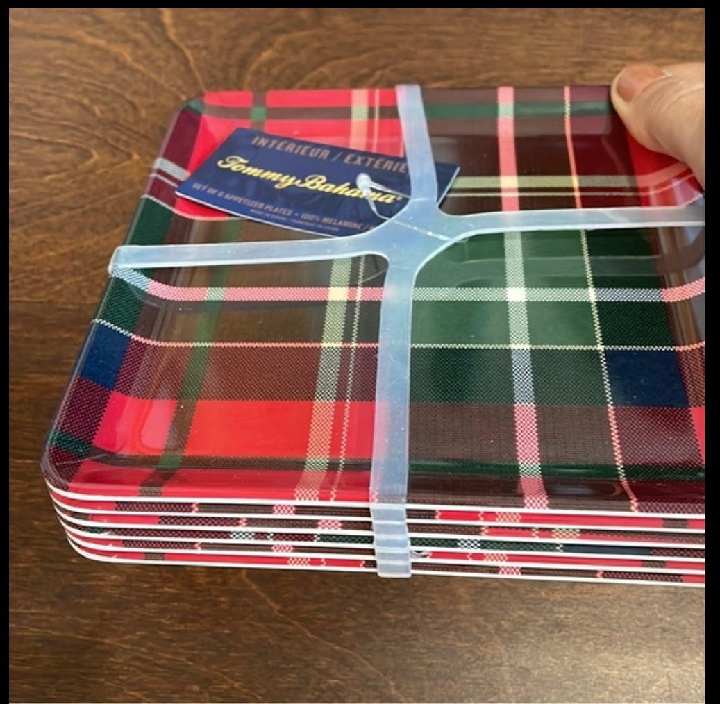 Tommy Bahama Set of 6 Melamine Appetizer Dessert Plates Christmas Tartan Plaid