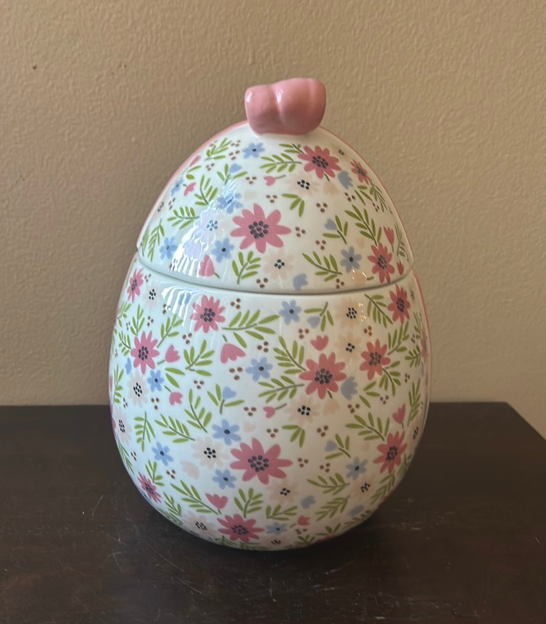 Connections Ceramic Pink & White Floral Egg Cookie Jar NEW Easter spring