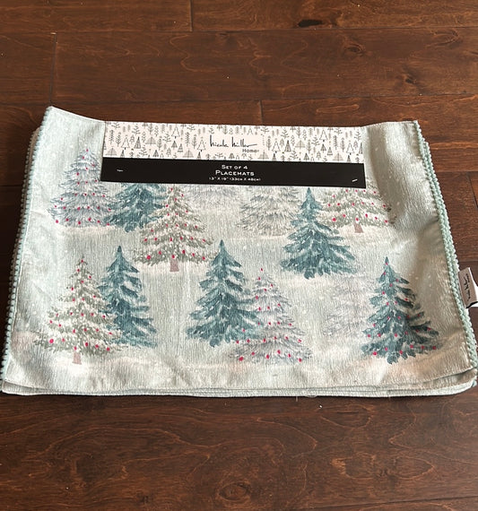 Nicole Miller Placemats Set Of 4 Christmas Evergreen Trees Snow New
