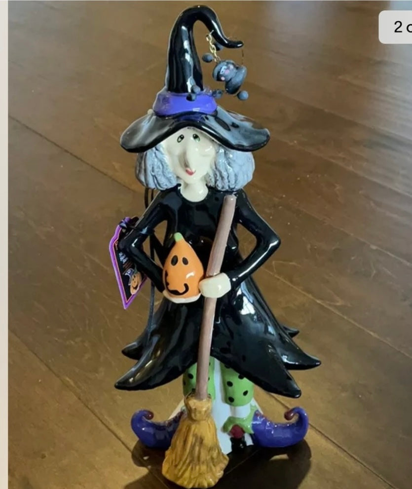 Blue Sky Clayworks Witch Holding Pumpkin And Broom  Halloween decor New