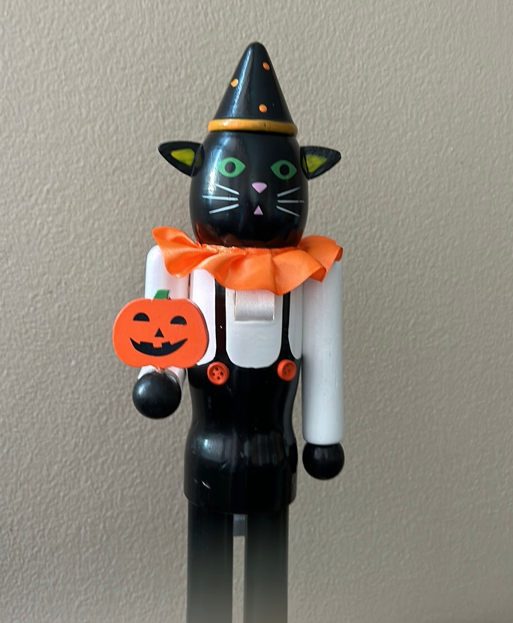 HALLOWEEN  NUTCRACKER 15" BLACK CAT By Cynthia Rowley