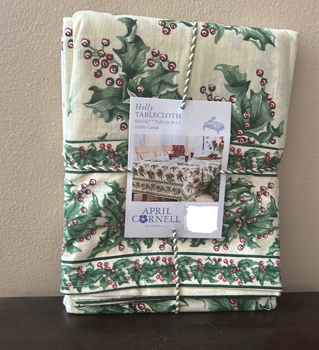 April Cornell Linen Tablecloth Cotton Size 60"x 102” Holly Berry