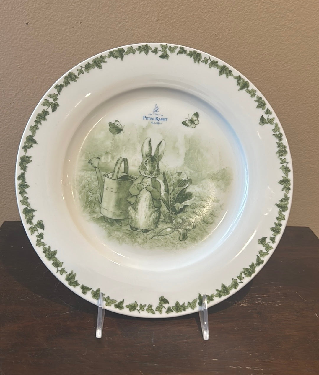 Peter Rabbit Dinner Plates Set Of 4 World of Beatrix Potter, 10.5 "NEW Easter