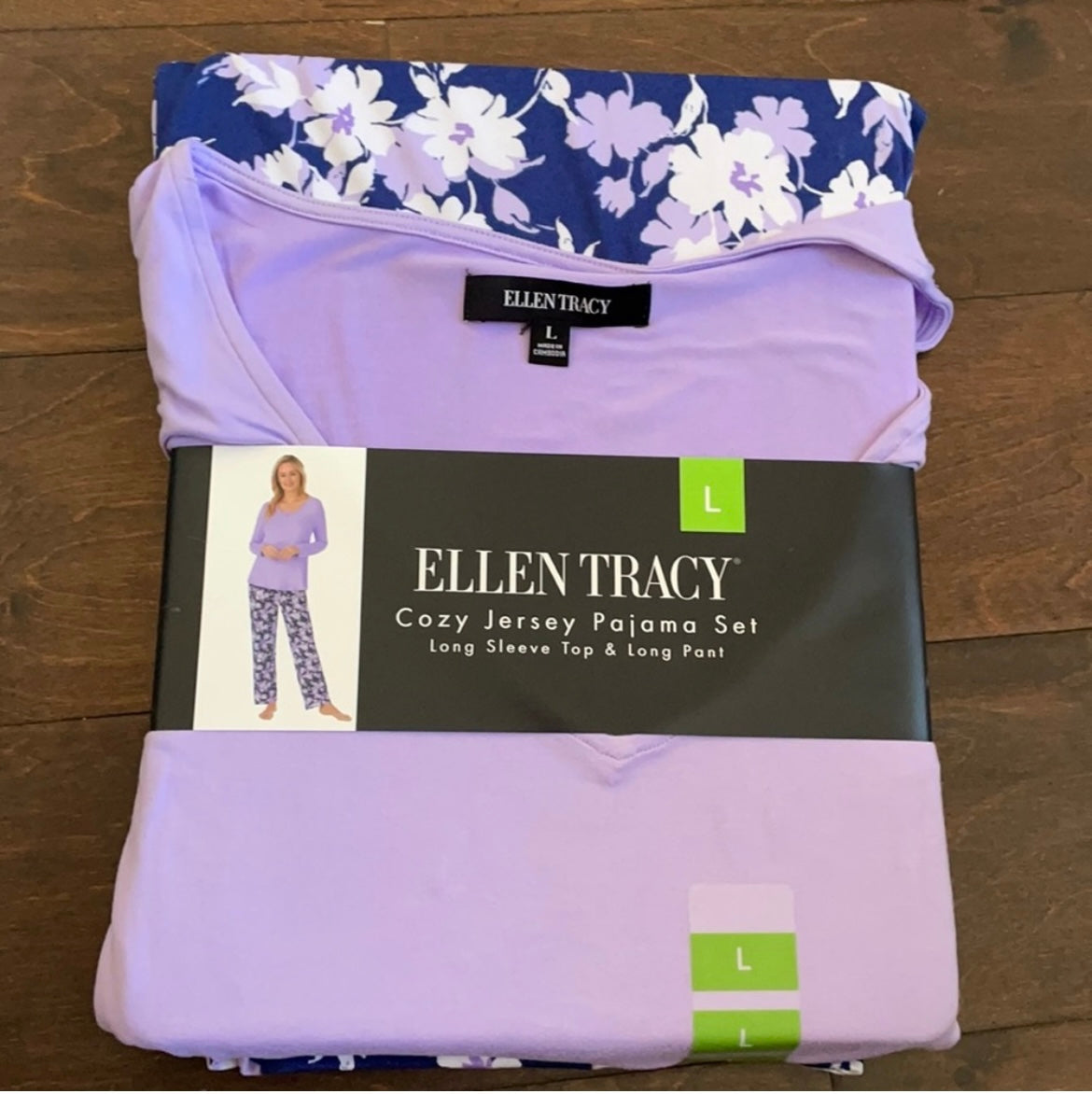 Ellen Tracy 2 Piece Pajama Set Sz L Purple Floral  Printed Pants NWT Long Sleeve