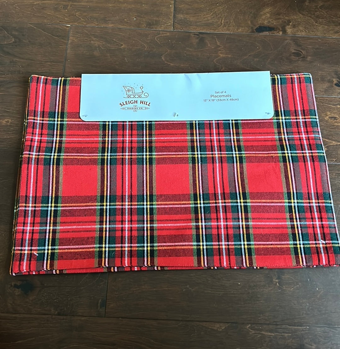 Sleigh Hill Set Of 4 Christmas Tartan Plaid Placemats New