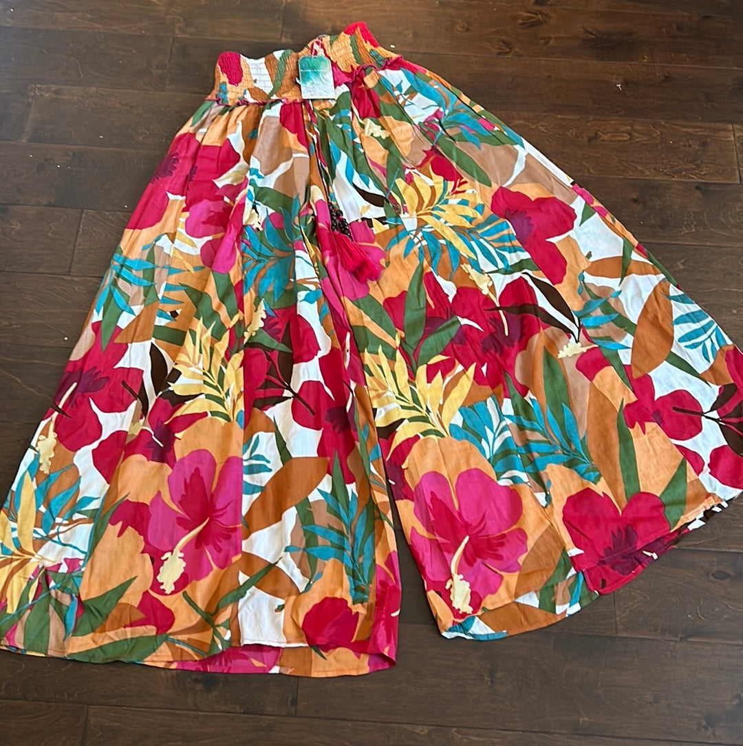 True Destinations Resort Wear Flare Pants Beach Coverup sz M New Floral Tropical