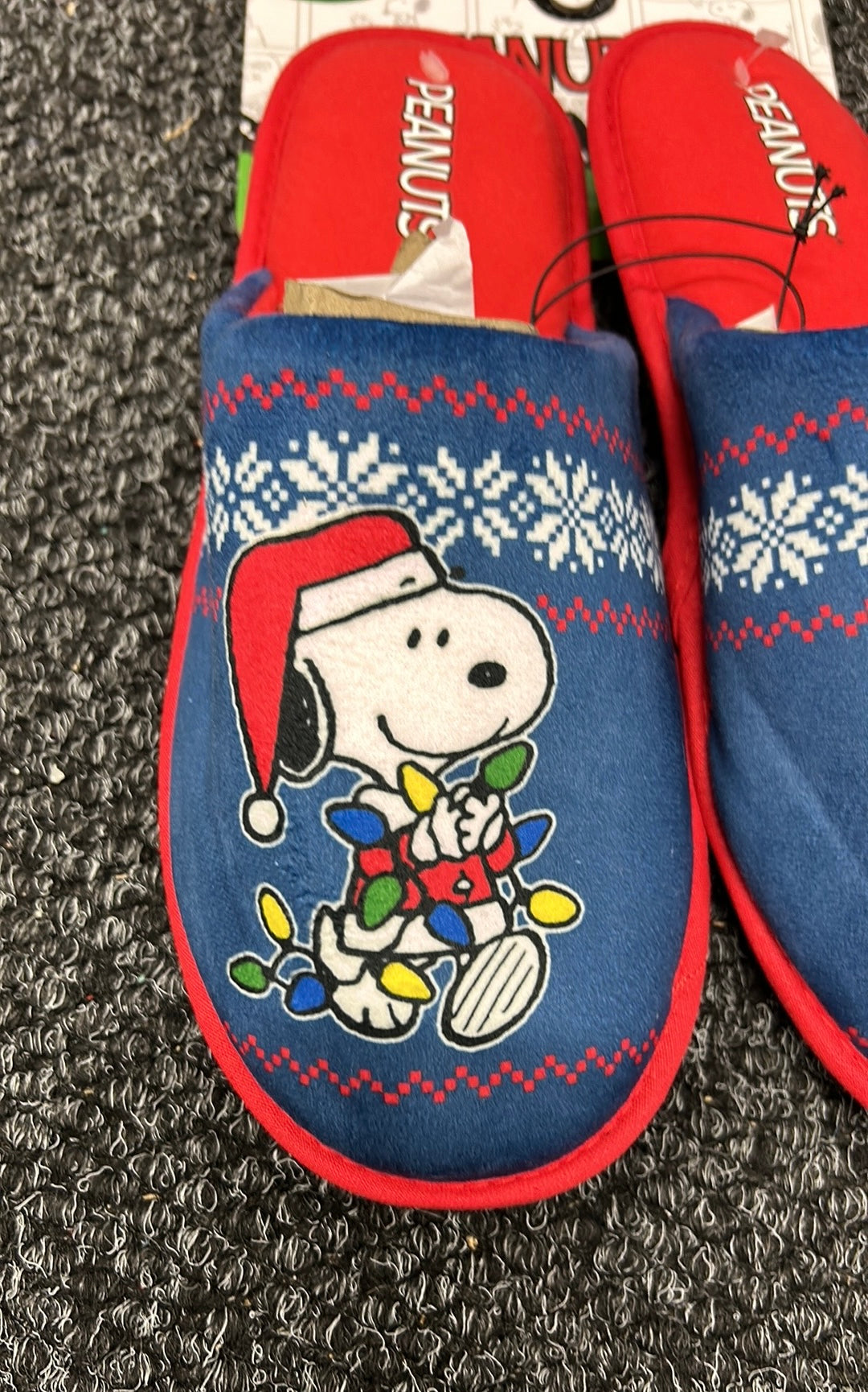 Peanuts Snoopy Men’s Christmas Slippers Snowflake Sz 9/10 New