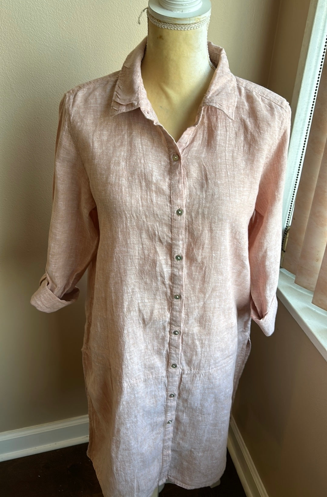 Tahari Womens Sz M Linen Shirt Tunic Top Nwt Beige Roll Tab Sleeve