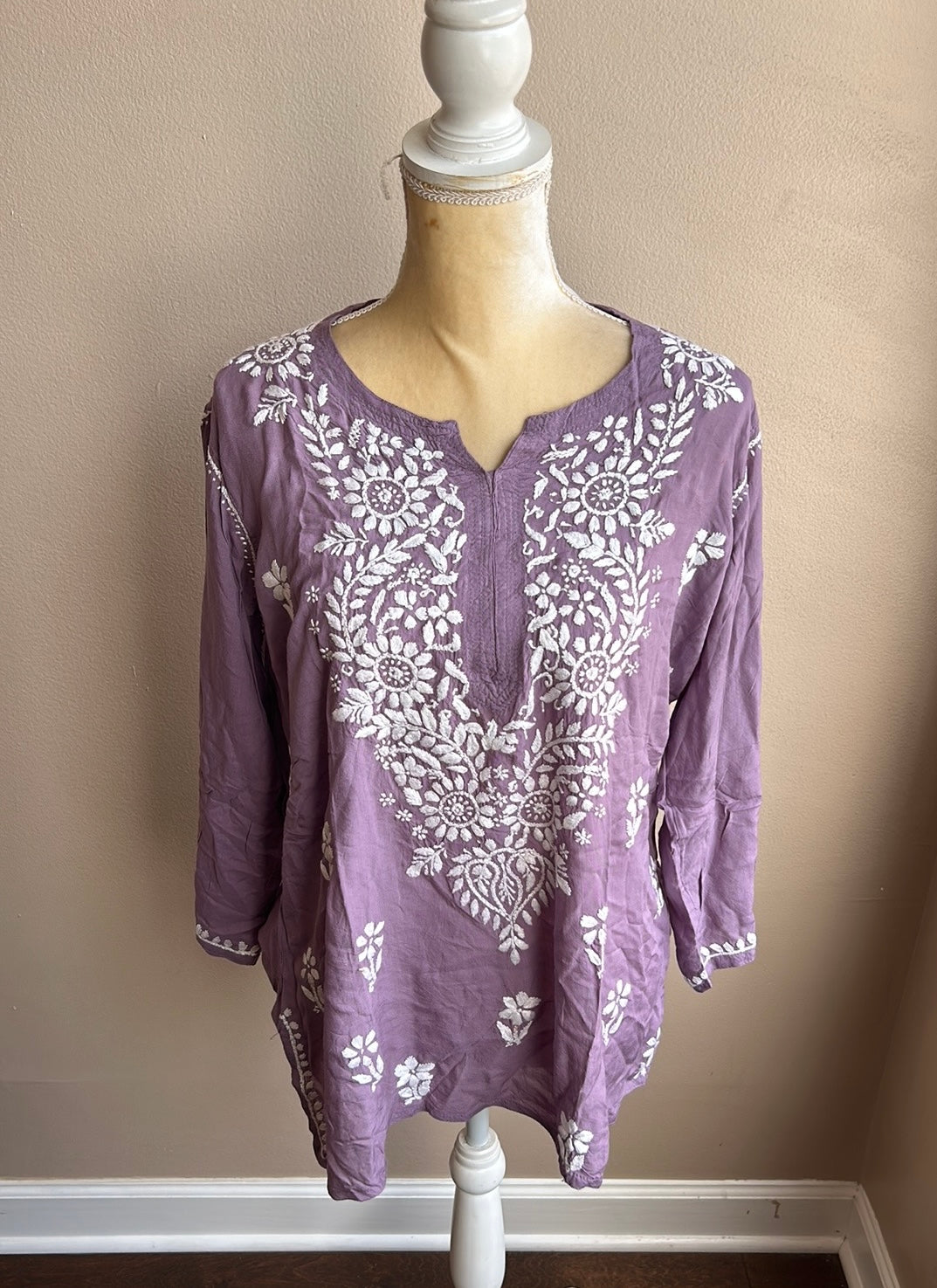 Women’s Purple  Embroidered Tunic Top Sz XL New Handcrafted