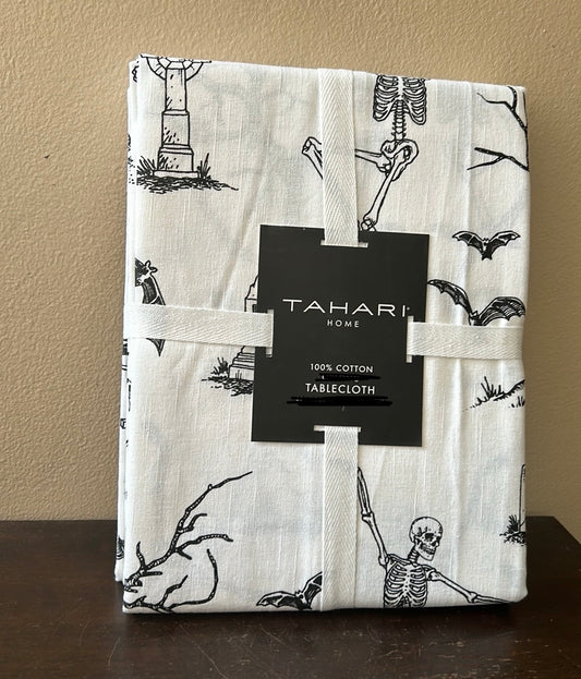 Tahari Halloween Tablecloth Skeletons Dancing Musical Instruments Bats