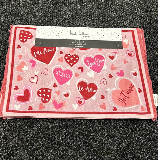 Nicole Miller Placemats set of 4 Heart Print Love Valentines Day Pink Red New