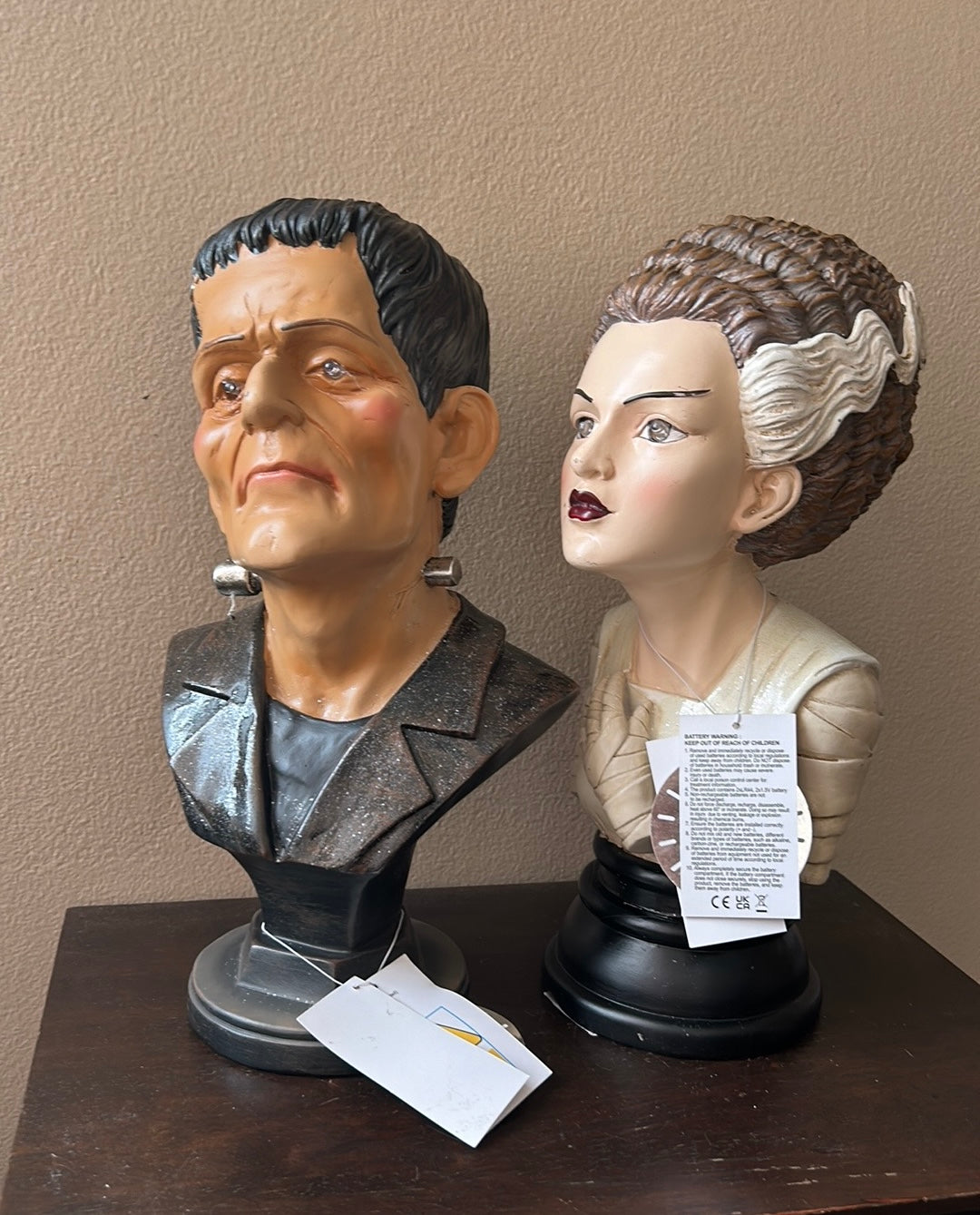 Frankenstein & Bride Bust HALLOWEEN Decor Decoration Pedestal Light Up Set NEW