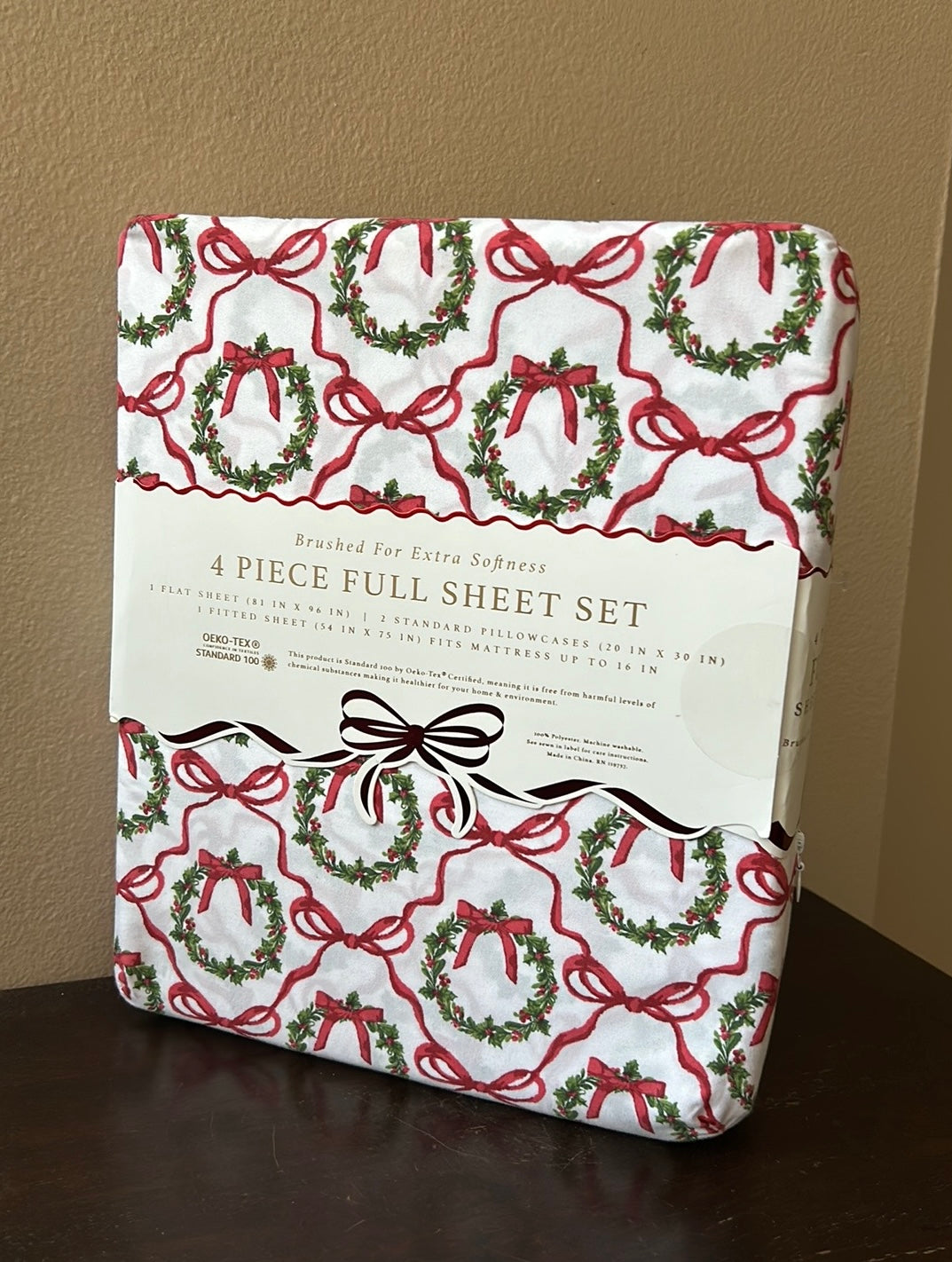 New 4 Pc Full Sheet Set Christmas Wreath Holiday Red Green