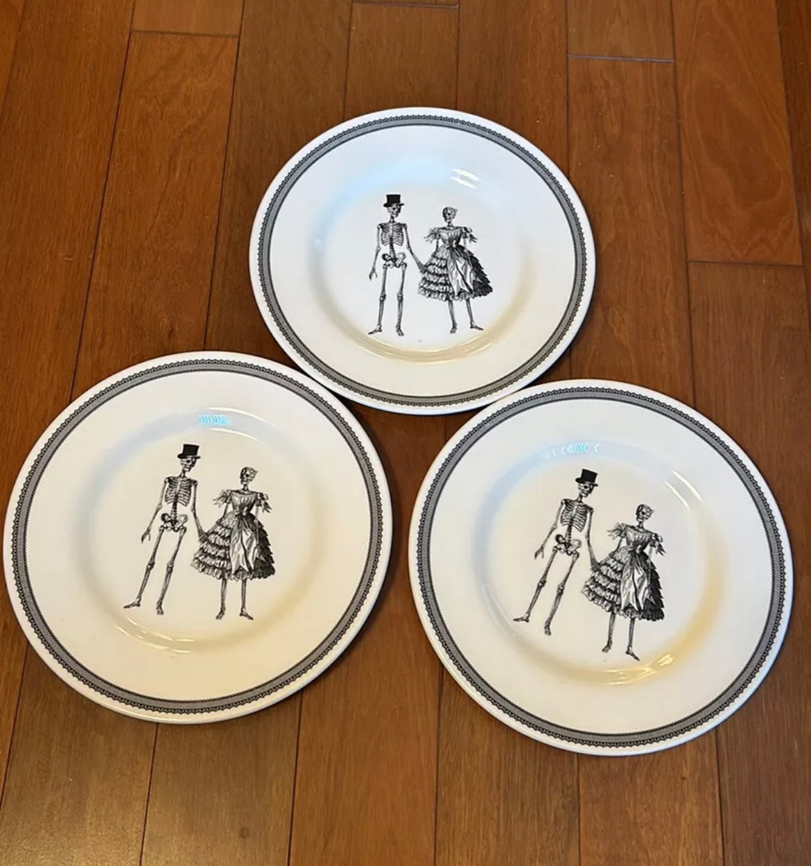 ROYAL Stafford HALLOWEEN Skull Skeleton Couple 3 Salad Plates New